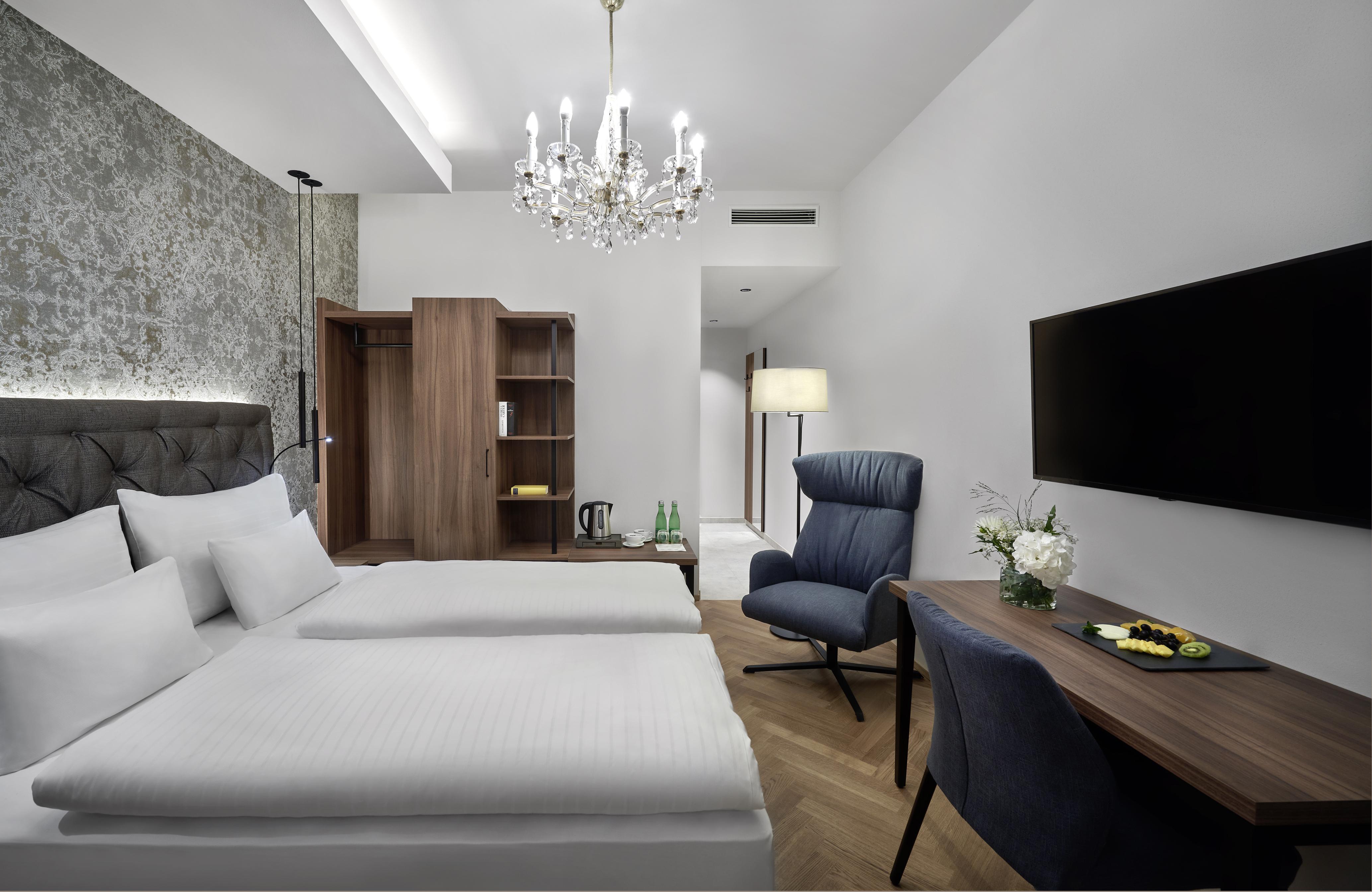 Hotel Schwarzer Adler Innsbruck Eksteriør billede