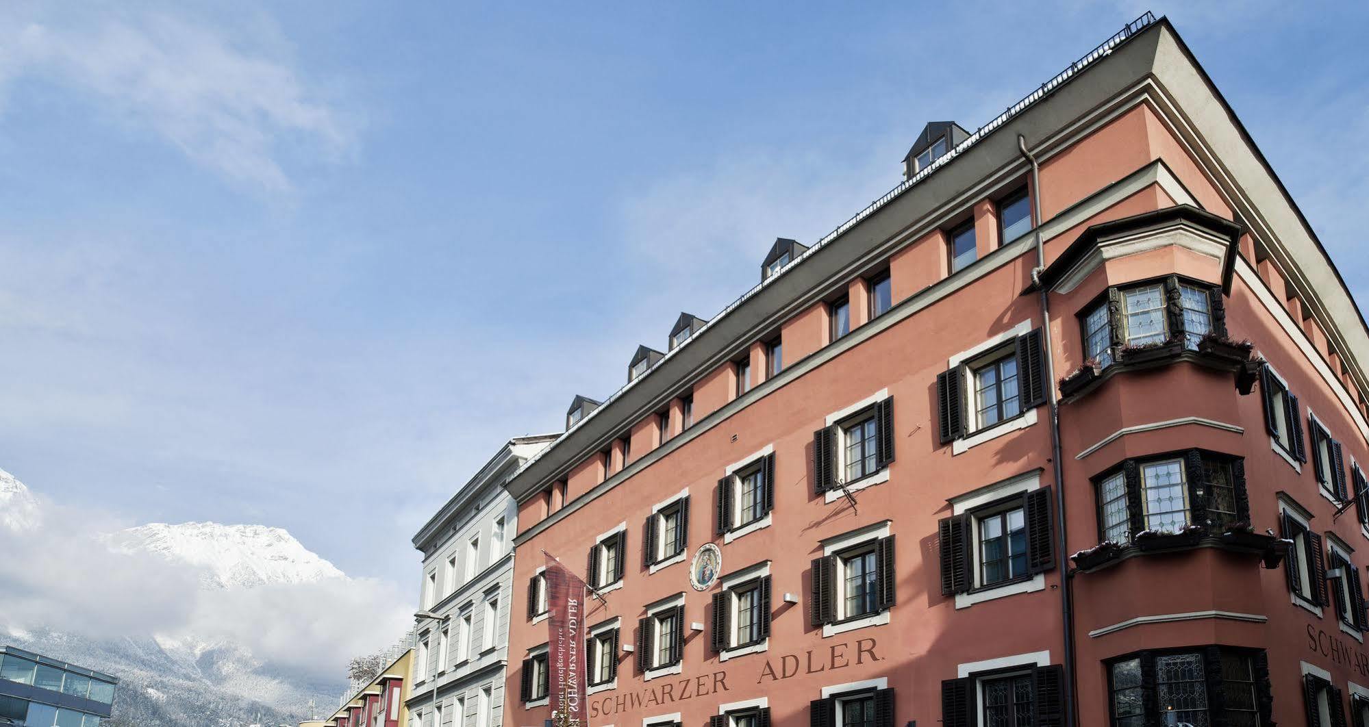 Hotel Schwarzer Adler Innsbruck Eksteriør billede